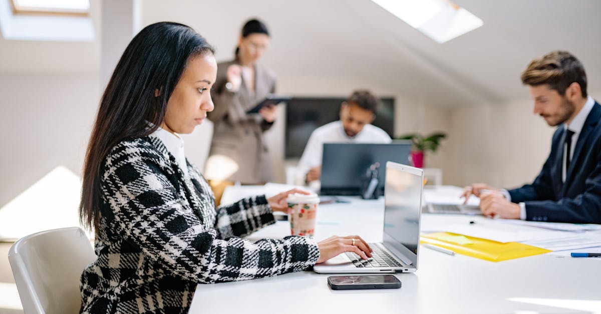 短信中的表情符号是否会影响其效果