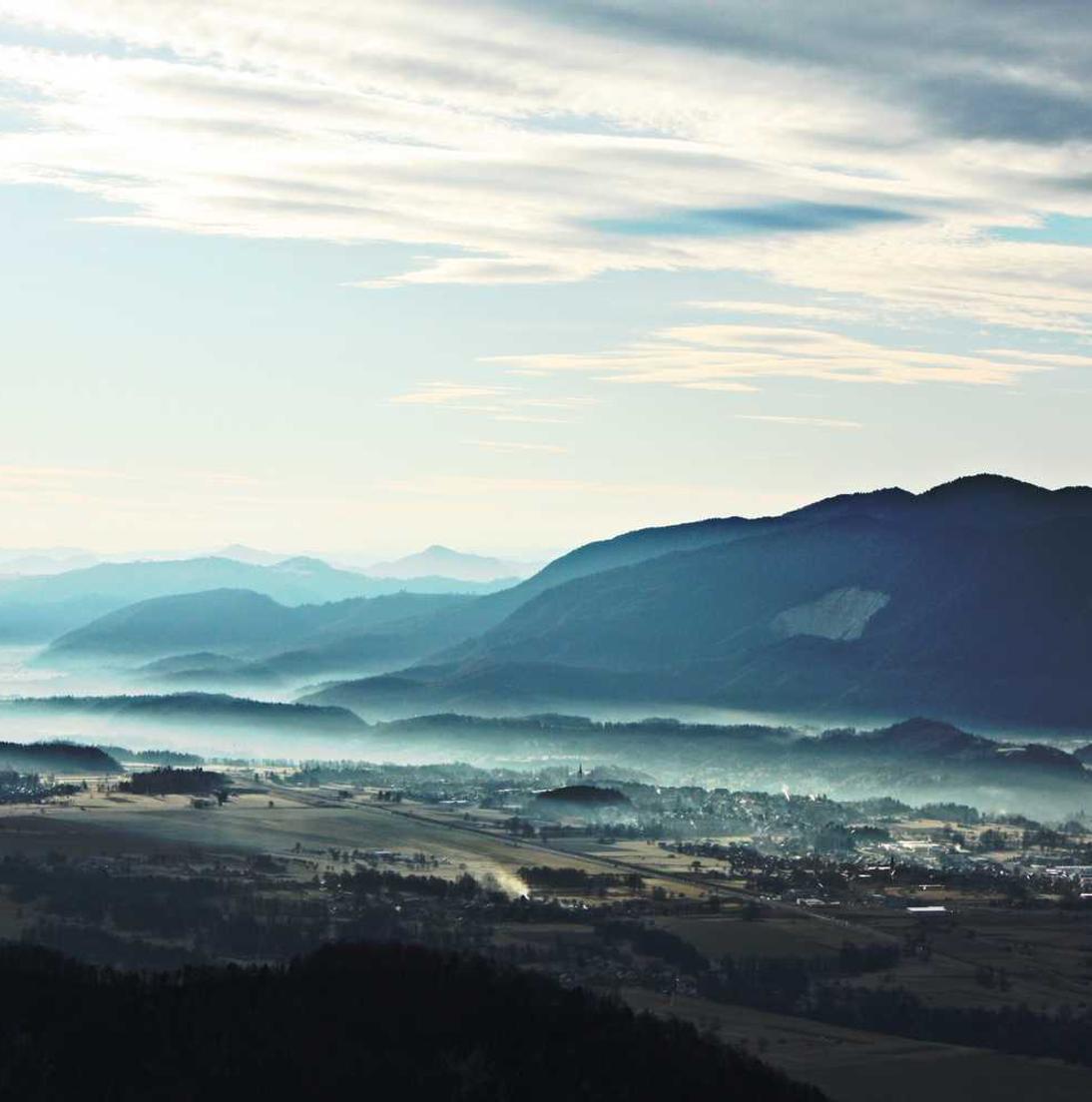 极光世界：于家堡公司注册代理怎么找